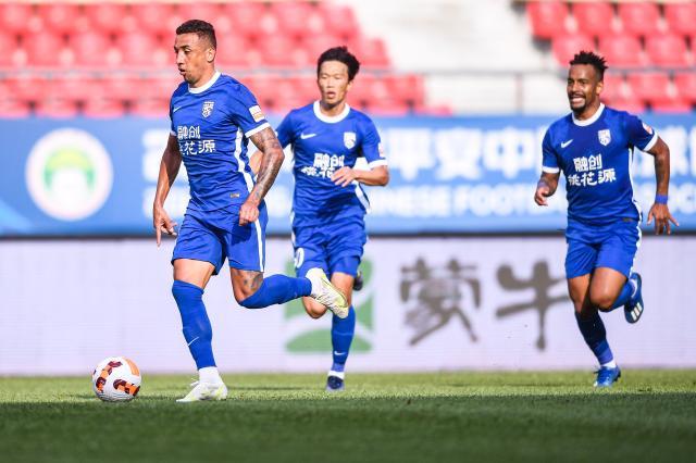 2026世界杯足球-外援三叉戟助三镇取两连胜 斯坦丘任意球当点球踢